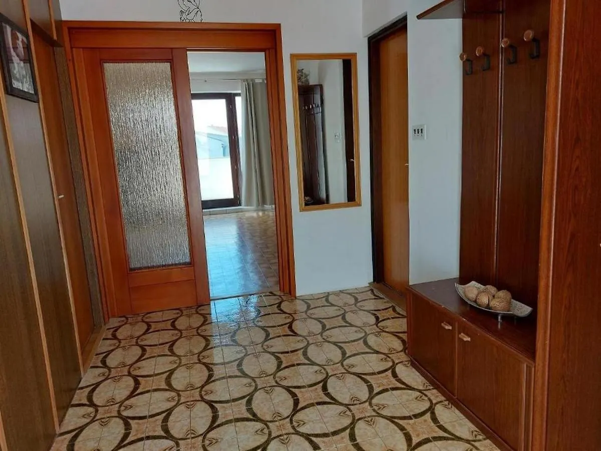 Apartments With A Parking Space Nska, Krk - 21669 Malinska