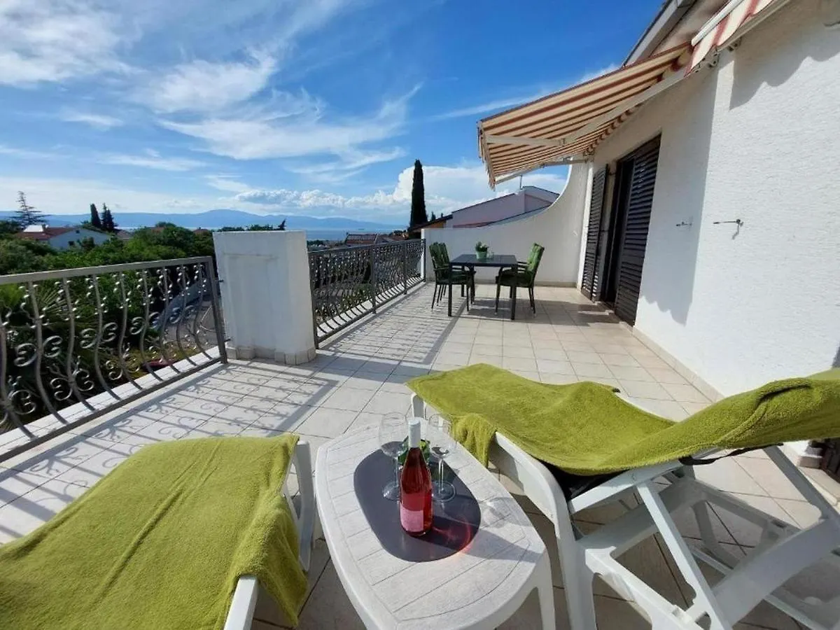 Apartments With A Parking Space Nska, Krk - 21669 Malinska